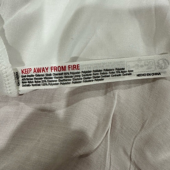 Free People Babydoll Camisole with lace. Y2K, babydoll, femme girly, festival - Picture 8 of 9